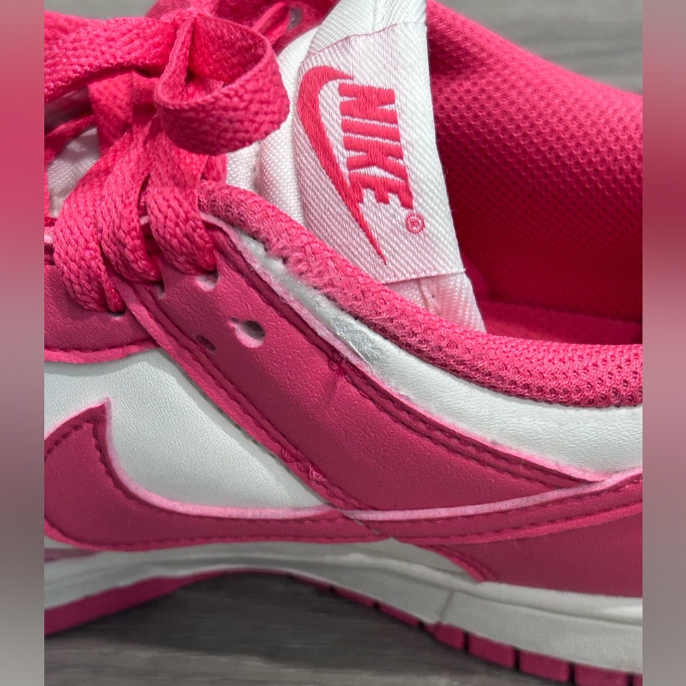 ❥𝗡𝗜𝗞𝗘: Big Kid’s Low Dunk Sneakers - Picture 13 of 15